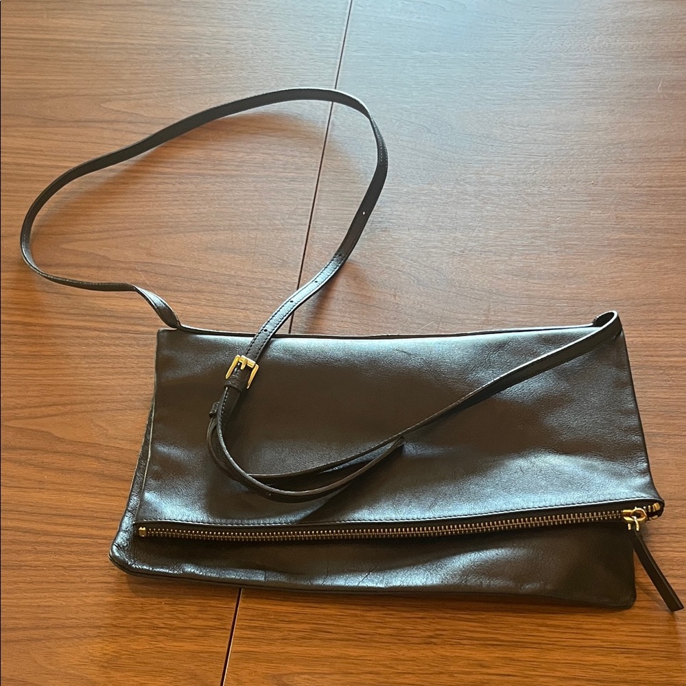 Everlane black leather fold over shoulder bag